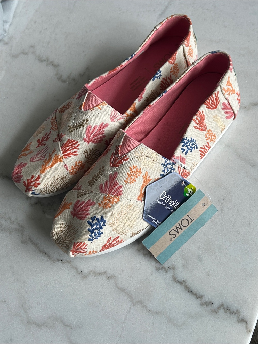 NEW Toms Women's Alpargata White Coral Reef Ortholite Slip On Size 7.5 - Picture 2 of 6
